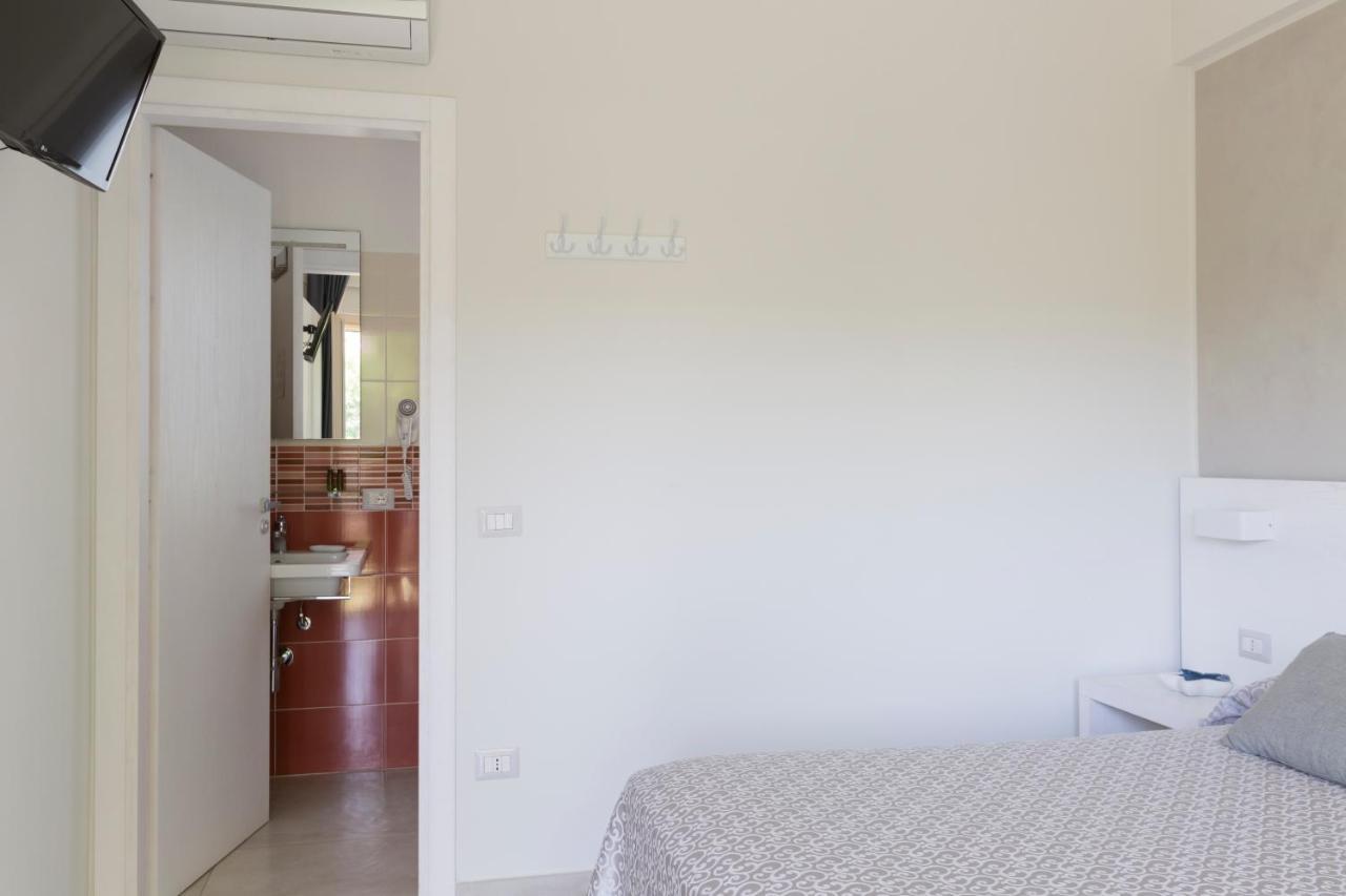 Borgo Degli Dei - Affittacamere Poseidone Parghelia Exterior foto