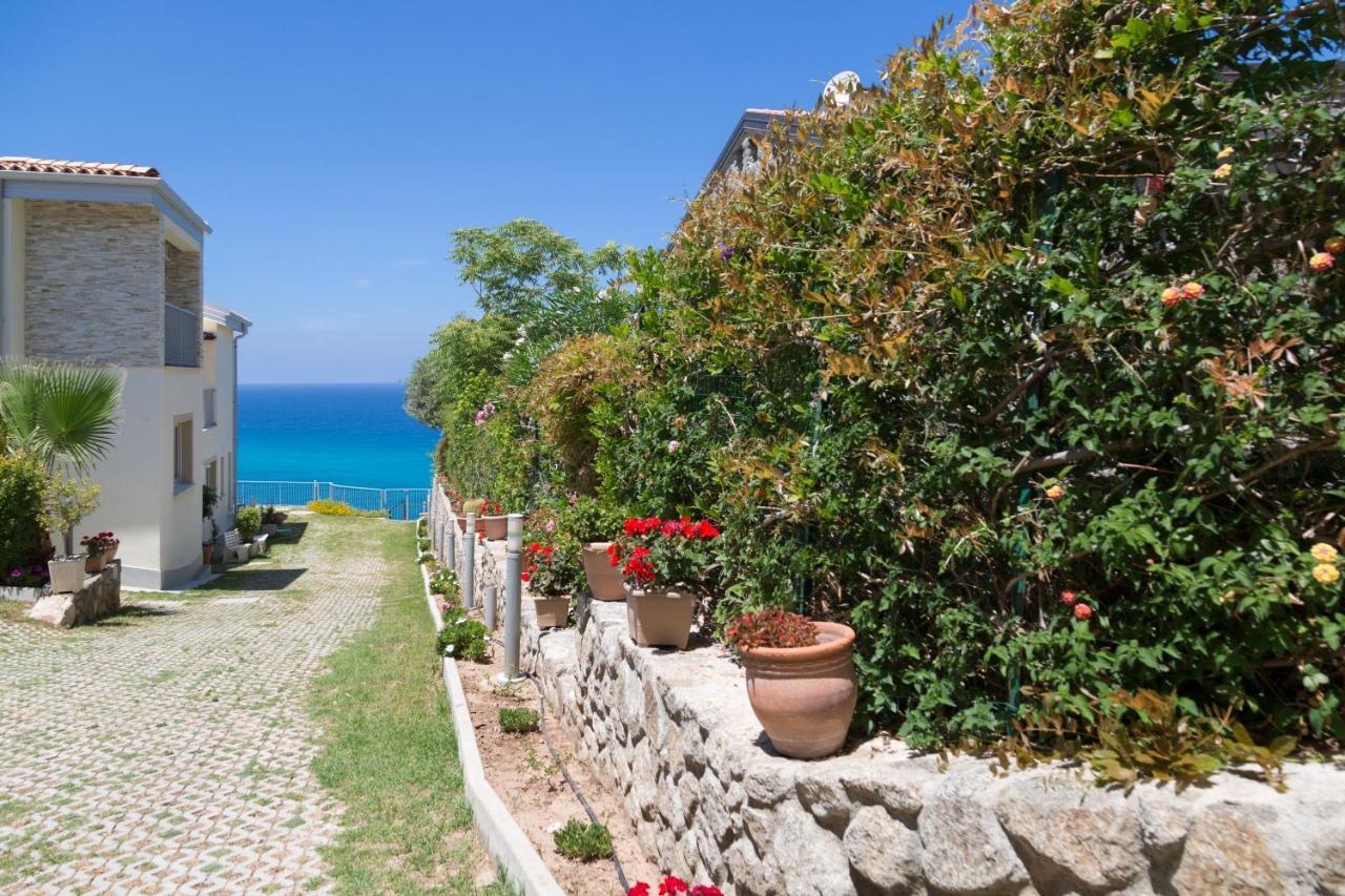 Borgo Degli Dei - Affittacamere Poseidone Parghelia Exterior foto